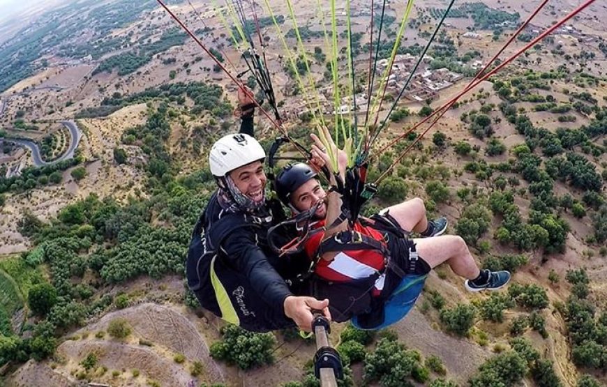 Paragliding at the Kik Plateau